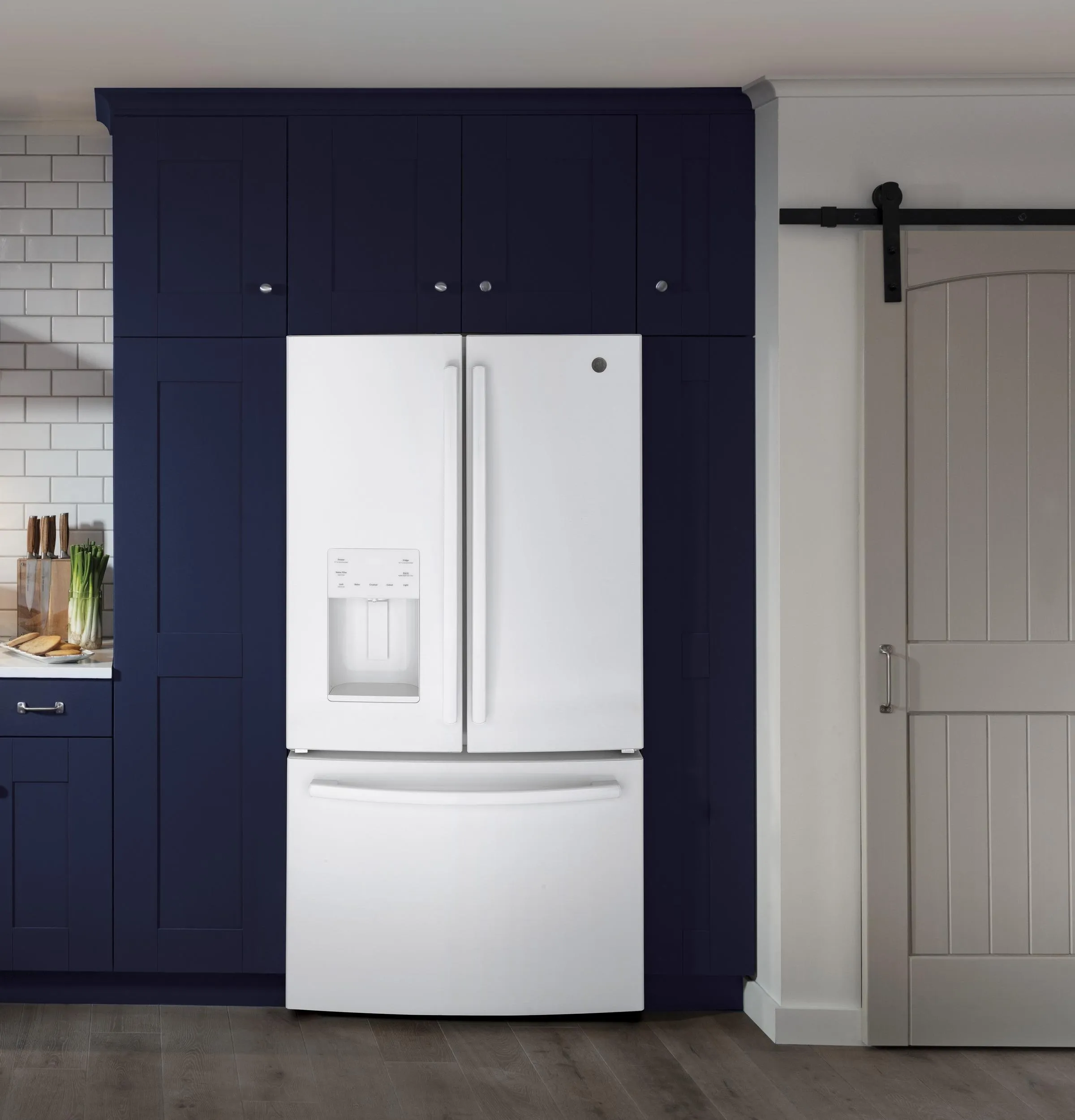 GFE26JGMWW GE® ENERGY STAR® 25.7 Cu. Ft. French-Door Refrigerator