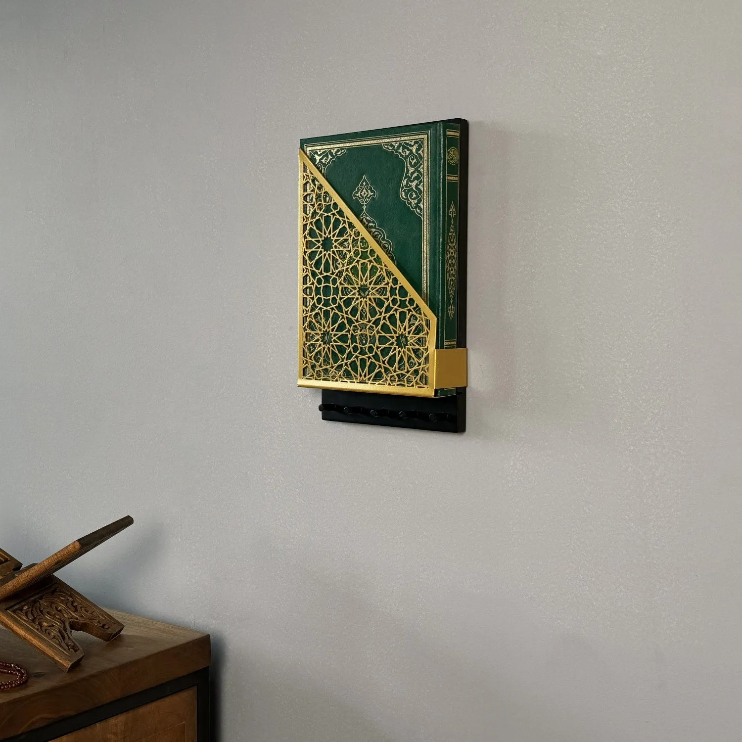 Metal Floating Quran Box and Rosary Hanger - Quran Holder & Storage