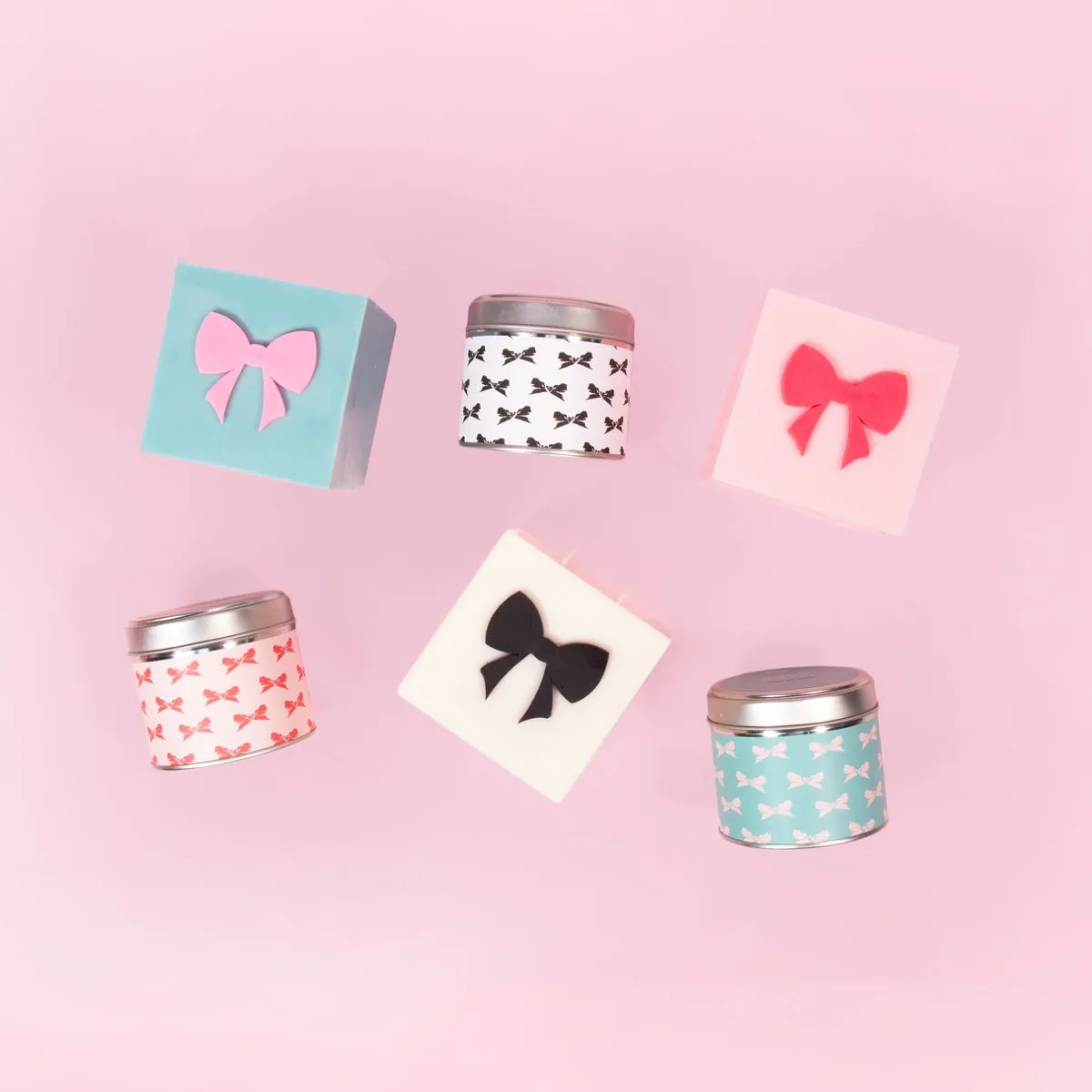 Raspberry & Spun Sugar Red & Pink Bow Tin Candle