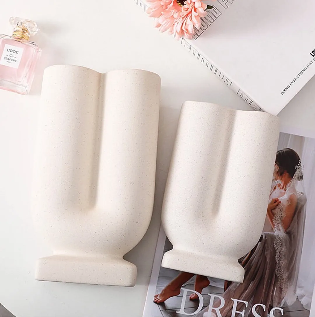 U-Shape Plain White Nordic Style Ceramics vase