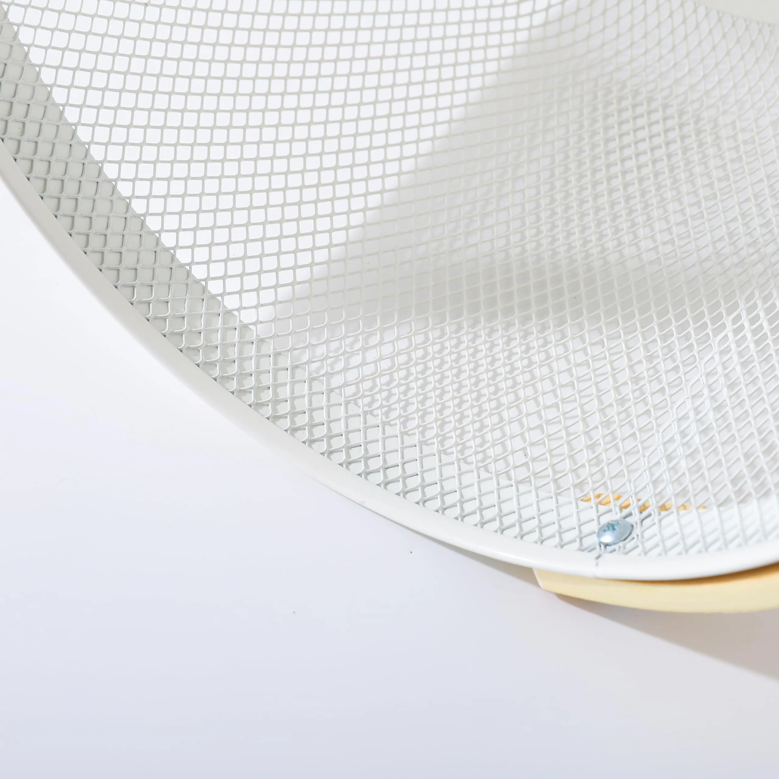 UMAI Metal Mesh Baskets for Storage with wooden handle | 400g | Fruit basket & Vegetable basket for kitchen | Kitchen Organizer | Baskets for organizing home | White | Pack of 2 | Multipurpose